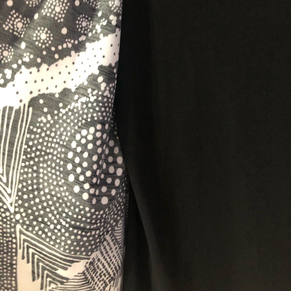 Libra Patterned Shirt Large - Picture 3 of 4